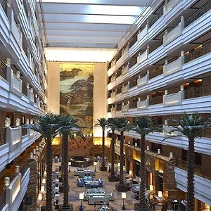 Xi'an Tanglong International 西安市