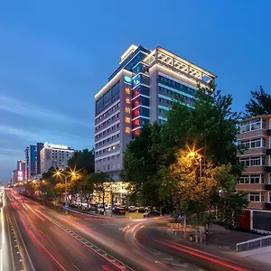 Vienna Xi'an Xijing Hospital Tonghuamen Metro Station 3* Xian