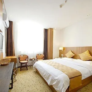 Gucheng Hotel 3*