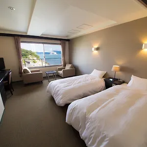 Ryokan Seaside Taimaru Kaigetsu 3*