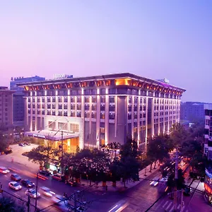 Hilton Xi'an Hotel 5*