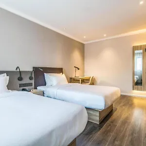 Hanting Premium Xi'an Aerospace Metro Station 3*